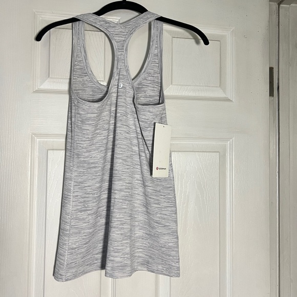 Lululemon Razorback ll Tank Top - Picture 4 of 6